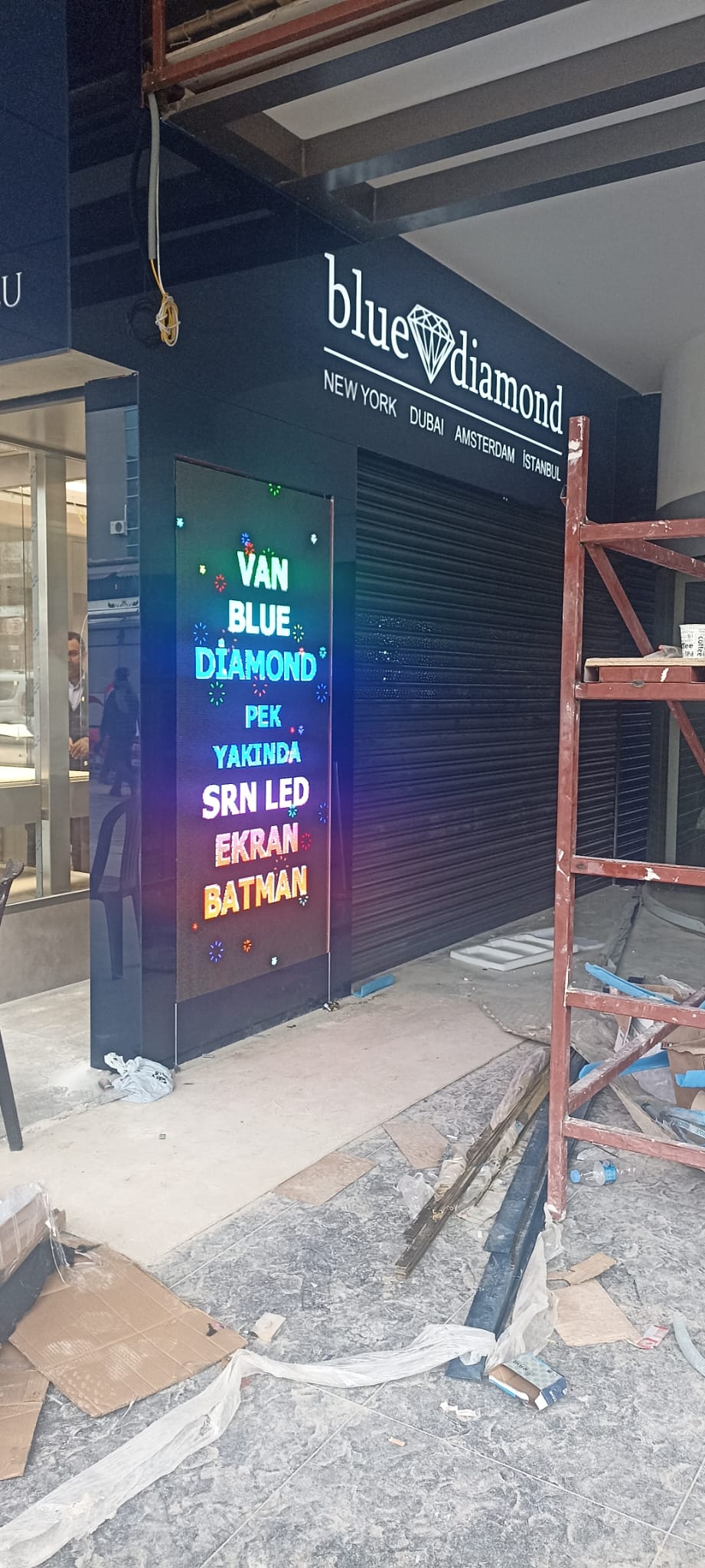 VAN BLUE DİAMOND P4 DIŞ MEKAN